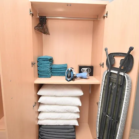 Floor6centerthessaloniki * سالونيك